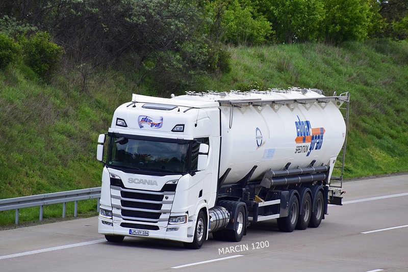 _DSC2551 EDGAR GRALB-crop-SCANIA R410.JPG
