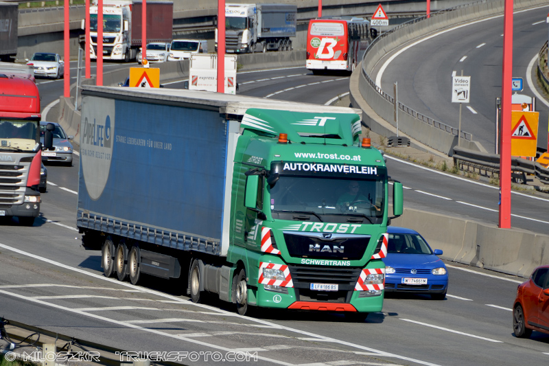 MAN TGX_Trost_2737.JPG