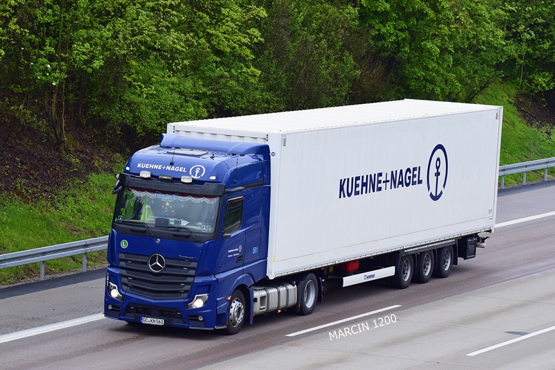 _DSC1059 KUEHNE-crop-Mercedes-Benz ActrosL MP5.JPG