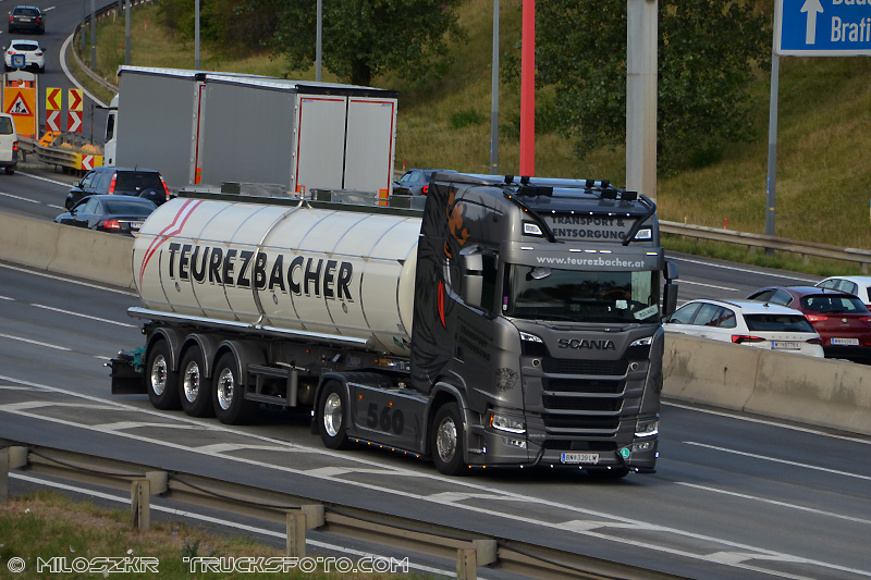 Scania_Teurezbacher_1789.JPG