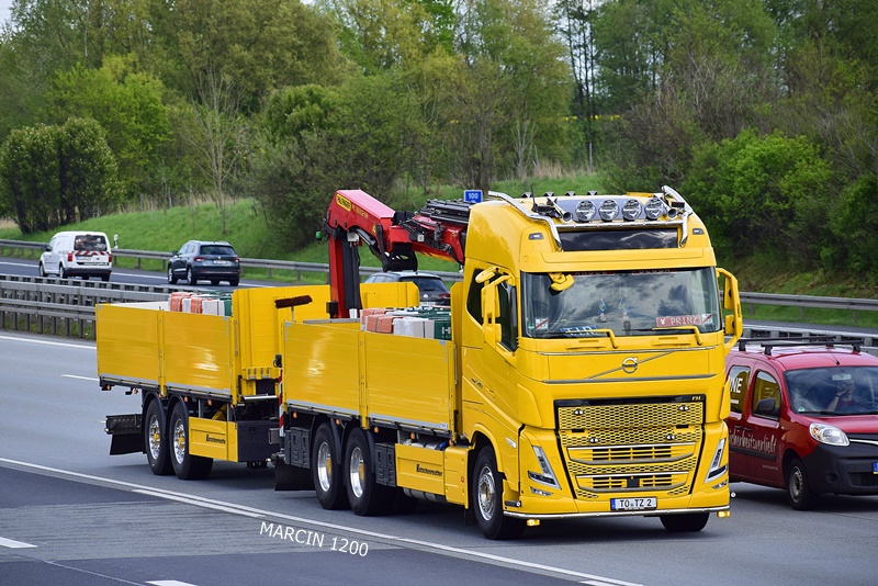 _DSC2108 VOLVO FH V-crop-VOLVO FH V.JPG