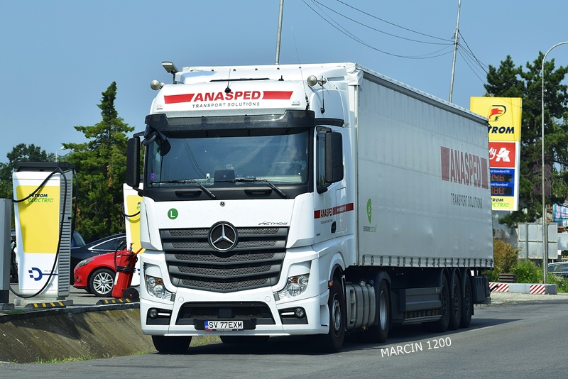 _DSC5587-crop-ANASPED-ACTROS MP IV.JPG