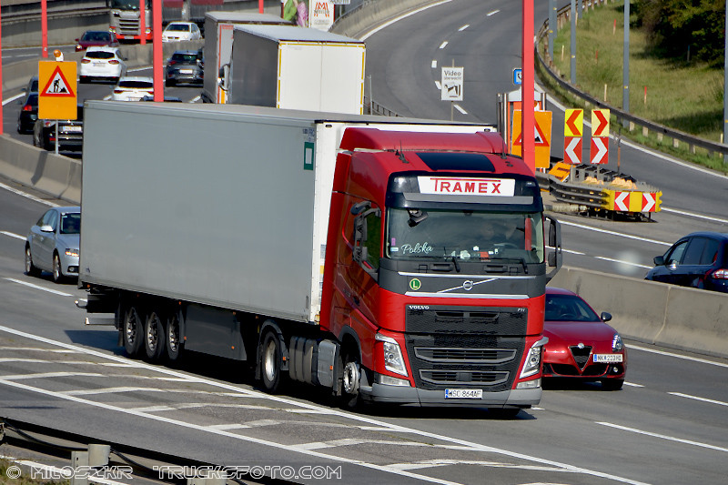Volvo FH3_Tramex_2017.JPG