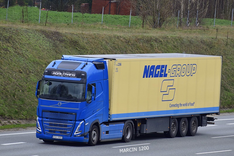 _DSC0953-crop-Boni-Trans-VOLVO FH V.JPG