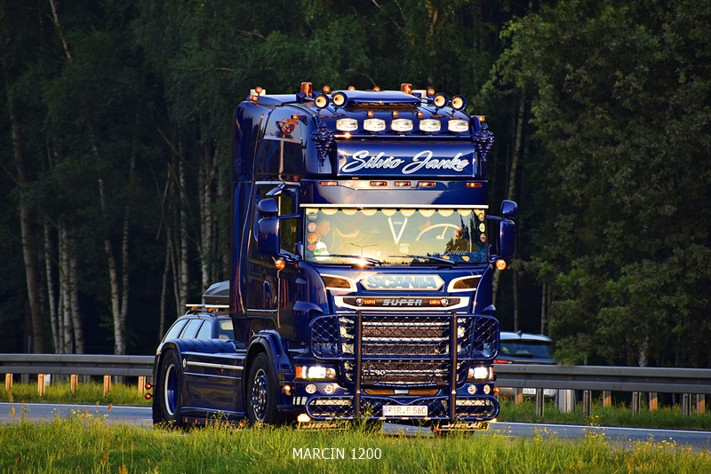 _DSC5681-crop-Silvio Janke-Scania R II Topline.JPG