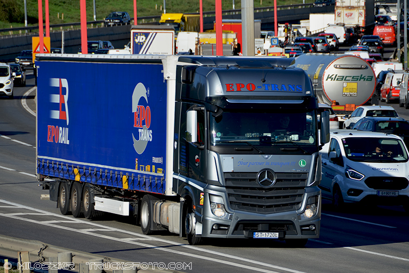 Mercedes Actros MP4_Epo-Trans_2961.JPG
