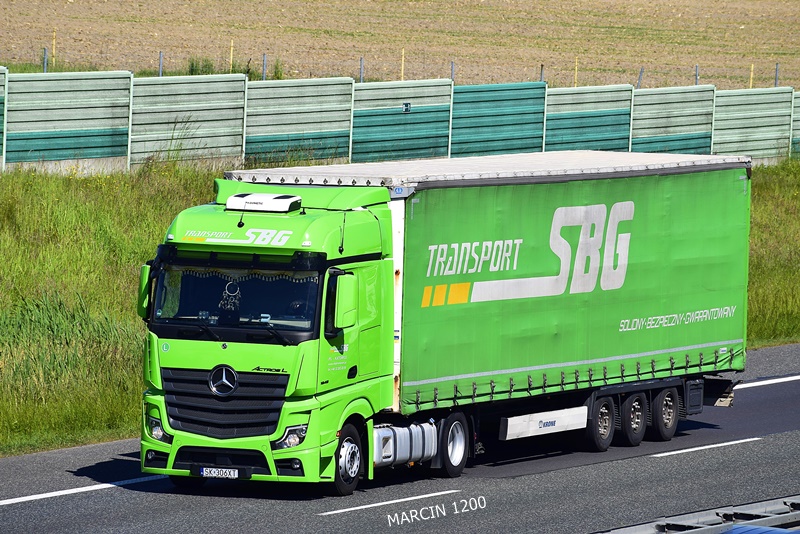 _DSC3363-crop-Mercedes Benz ActrosL MP5-SBG.JPG