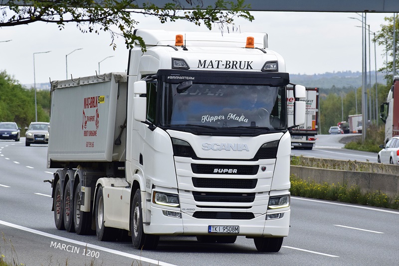 _DSC00011 (2299)-crop-Mat-Bruk Ryczów-SCANIA R500 NG.JPG