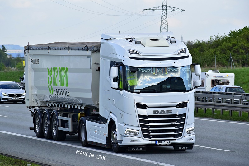 _DSC2239 K2 AGRO-crop-DAF XG.JPG