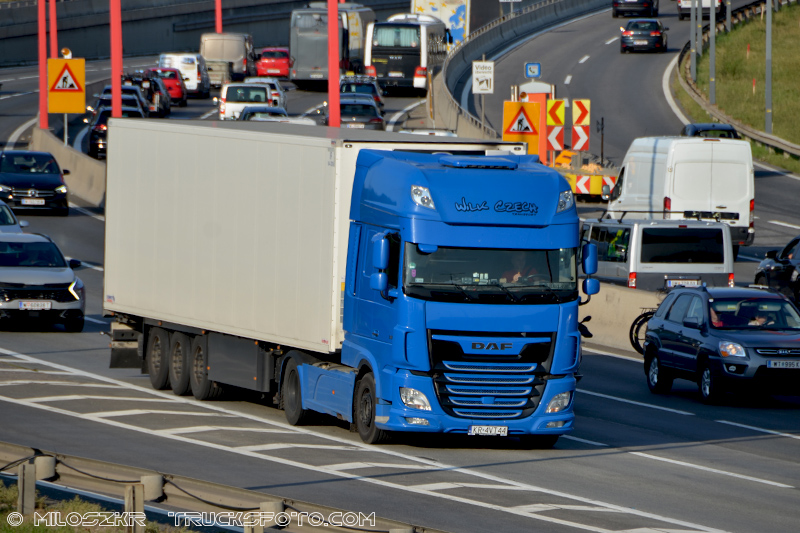 Daf 106XF_Wilk Czech_2208.JPG