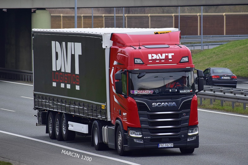 _DSC00011 (240)-crop-PNT Logistics-SCANIA R530 V8.JPG