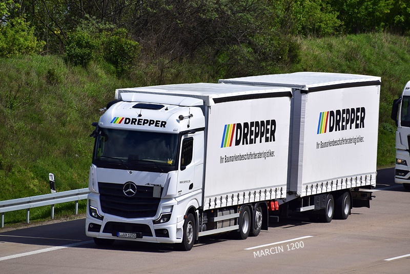 _DSC1595 DREPPER-crop-Mercedes-Benz ActrosL MP5.JPG