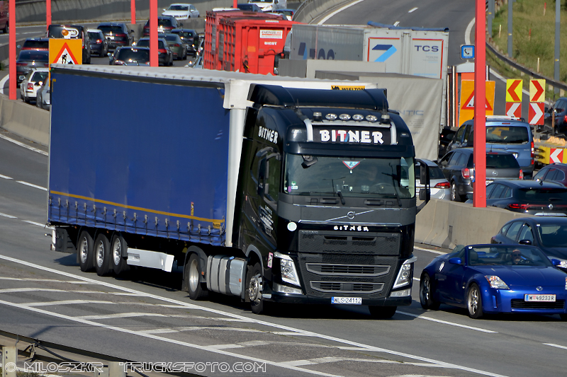 Volvo FH3_Bitner_2093.JPG