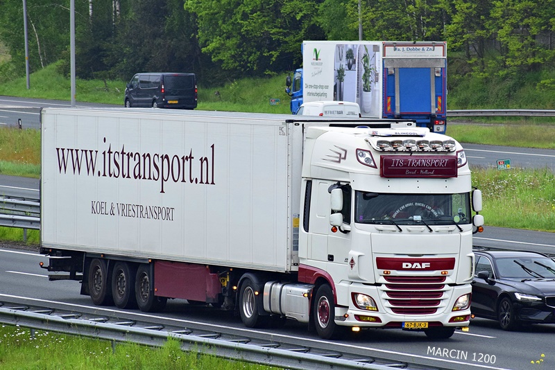 _DSC4197-crop-ITS-TRANSPORT-DAF XF 106.JPG
