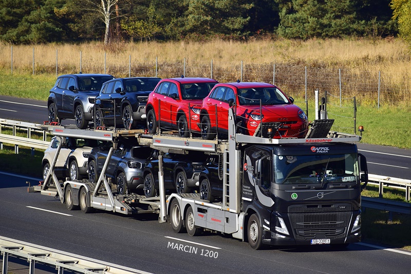 _DSC00011 (2471)-crop-Rafpol Pałka-VOLVO FM V.JPG