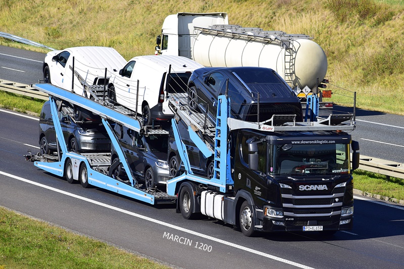 _DSC00011 (2071)-crop-SKOWROŃSKI- SCANIA P410.JPG