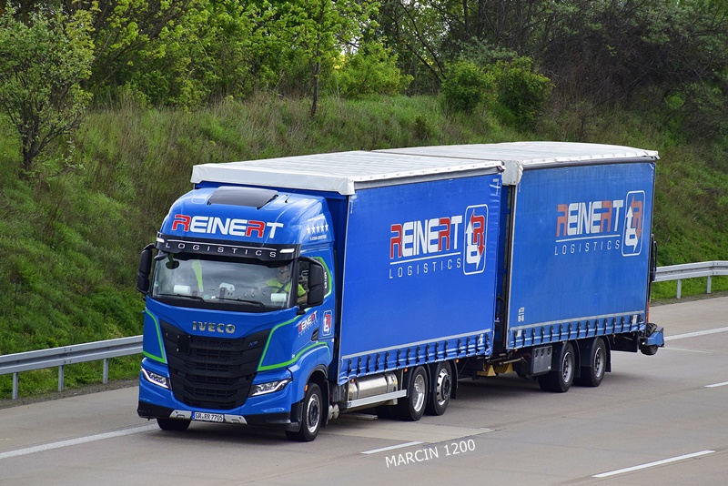 _DSC1650 REINERT-crop-Iveco-S-Way LNG.JPG