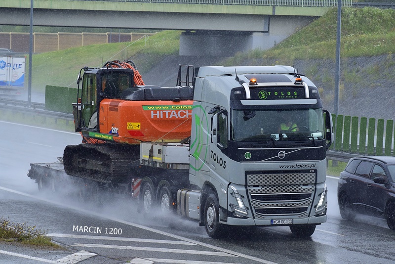 _DSC00011 (1267)-crop-TOLOS-VOLVO FH V.JPG