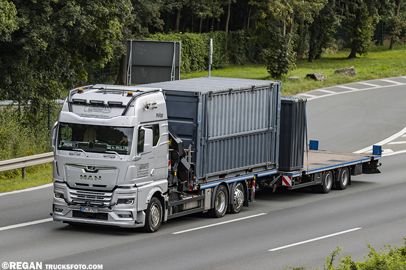 MAN TGX - Puhlmann.jpg