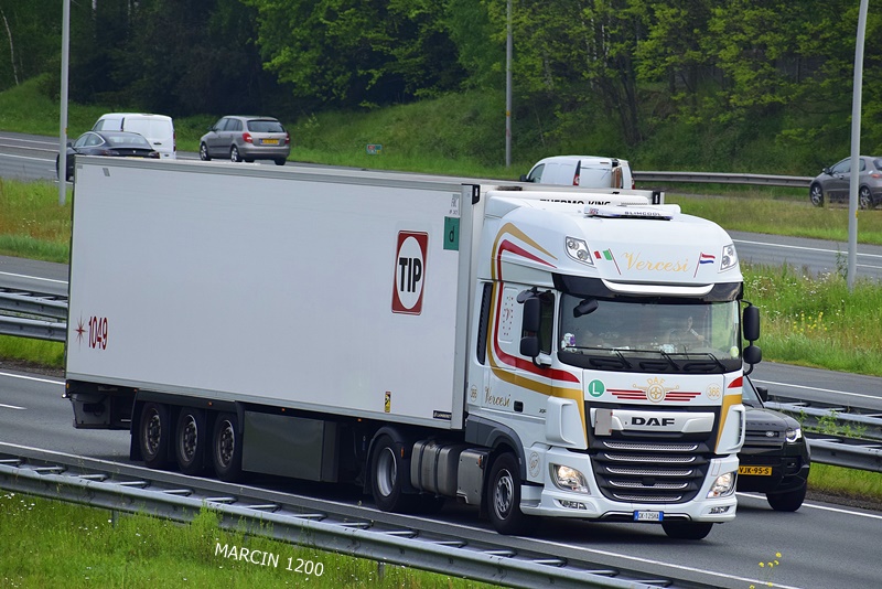 _DSC3866-crop-Vercesi-DAF XF 106 II.JPG