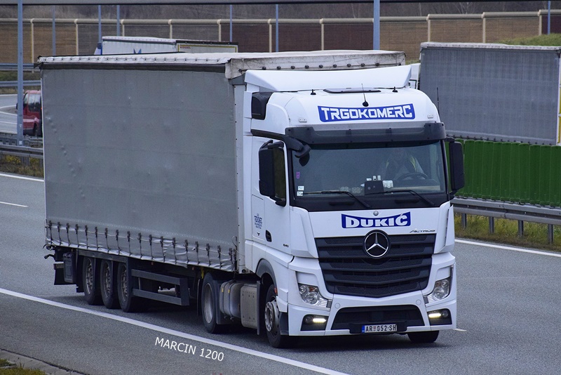 _DSC0009-crop-Trgokomerc Dukić-ACTROS MP IV.JPG