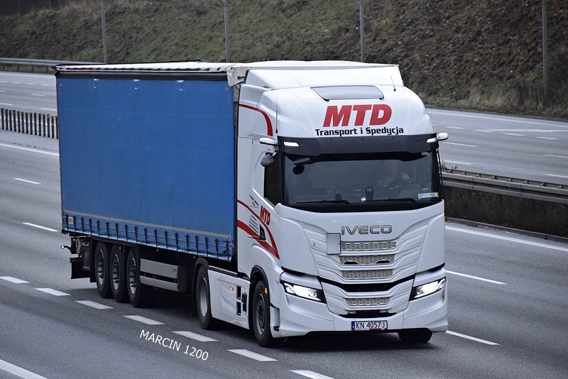 _DSC0156-crop-MTD DZIURA - IVECO S-WAY KAMERY.JPG