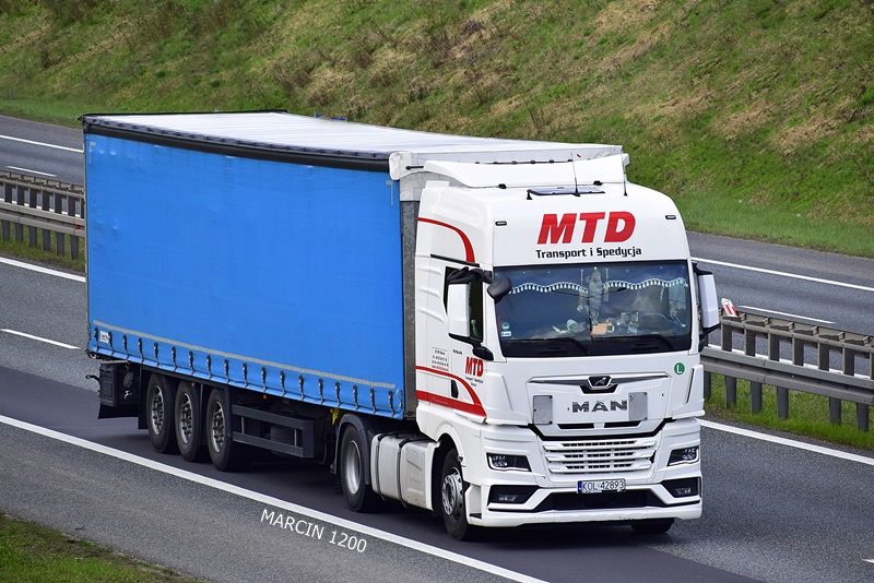 _DSC00011 (326)-crop-MTD DZIURA - MAN TGX II.JPG