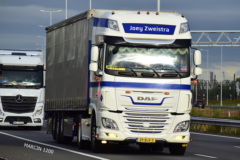 _DSC6921-crop-Joey Zweistra-DAF XF 106 II.JPG