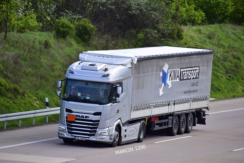 _DSC2583 KIMA TRANSPORT-crop-DAF XG.JPG