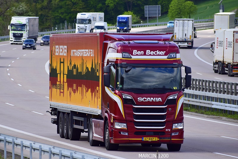 _DSC2776 BEN BECKER-crop-SCANIA R NG.JPG