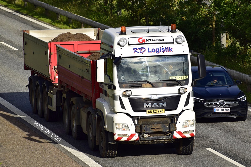 _DSC4321 DSV TRANSPORT KD LOGISTIK-crop-MAN TGS.JPG