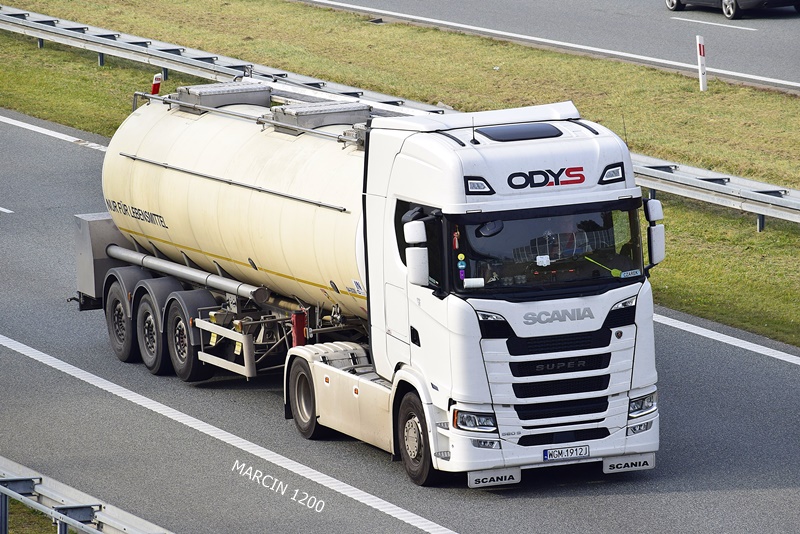 _DSC00011 (2688)-crop-ODYS-SCANIA S560.JPG