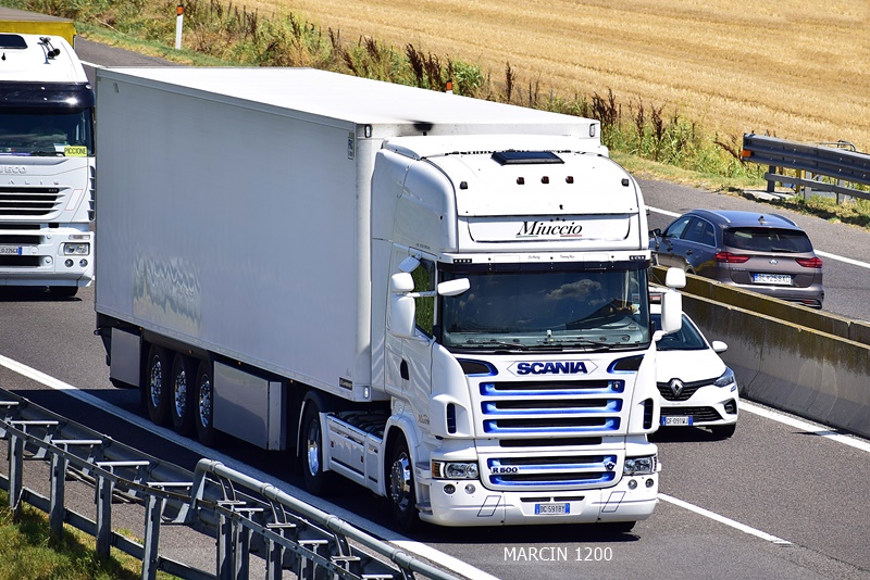 _DSC6133-crop-MIUCCIO AUTOTRASPORTI S.R.L-SCANIA R500 V8.JPG