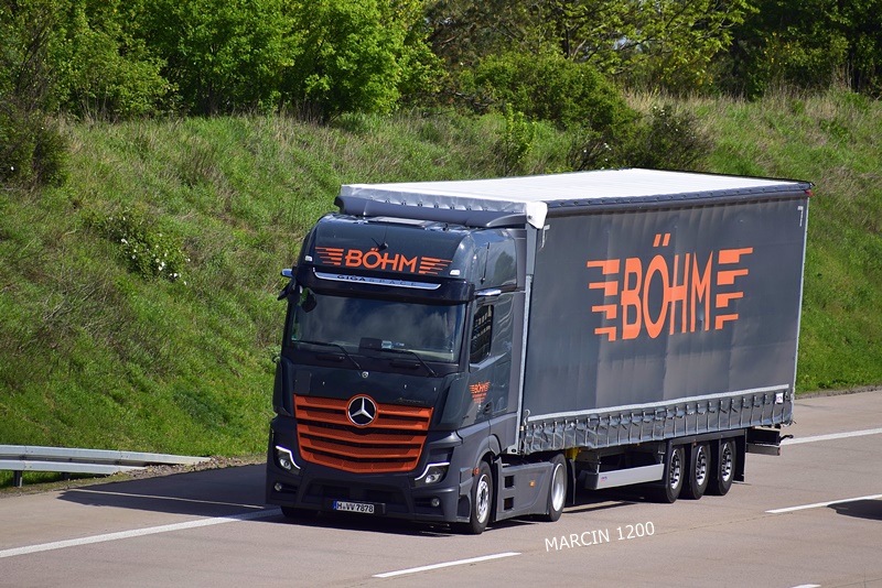 _DSC1597 BOHM-crop-Mercedes-Benz ActrosL MP5 BigSpace.JPG