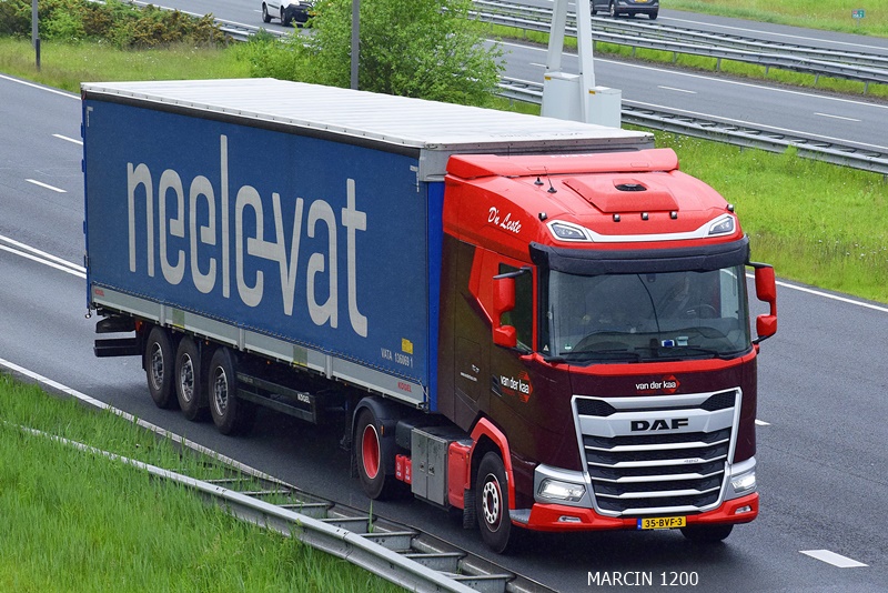 _DSC4150-crop-Van der Kaa-DAF XG.JPG