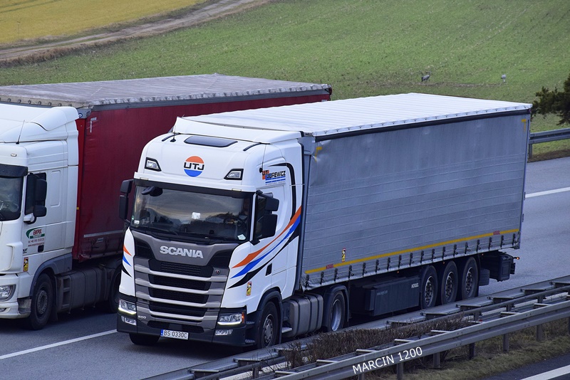 _DSC9467 UJT JUREWICZ-crop-SCANIA S500.JPG