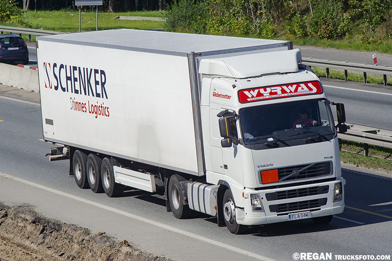 Volvo FH2 - Wyrwas.jpg