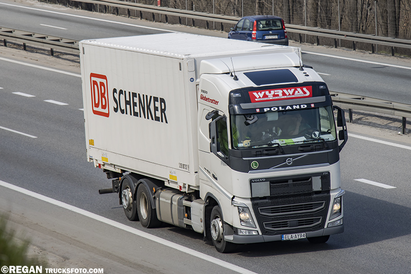 Volvo FH4 - Wyrwas.jpg