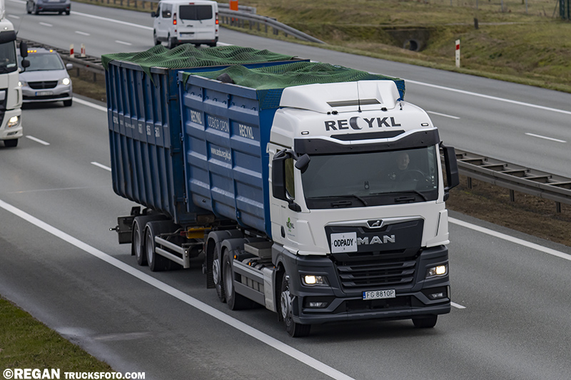 MAN TGX - Recykl.jpg