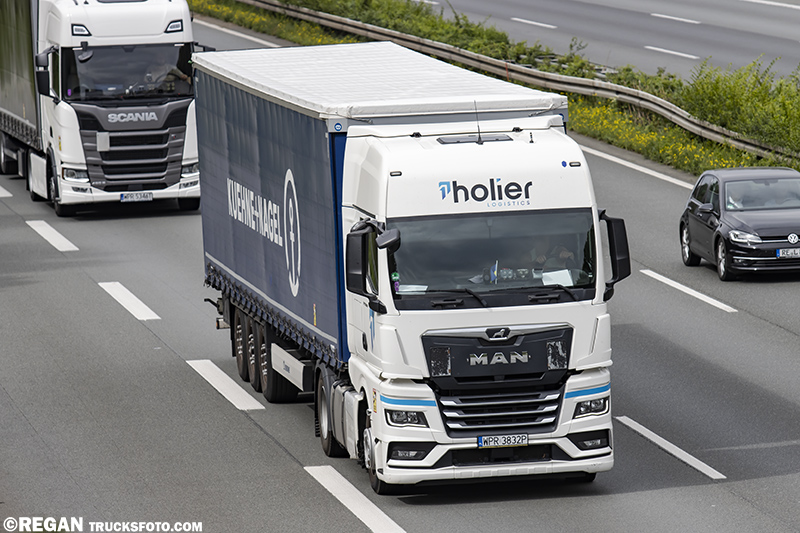 MAN TGX - Holier.jpg