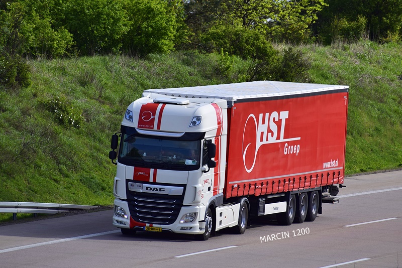_DSC2631 HST GROEP-crop-DAF XF 106 II.JPG