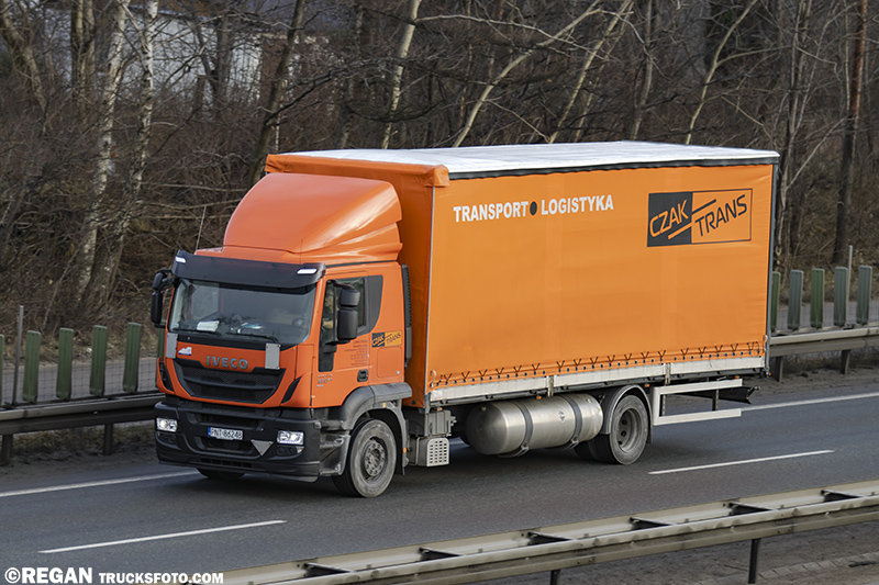 Iveco Stralis LNG - Czak Trans.jpg