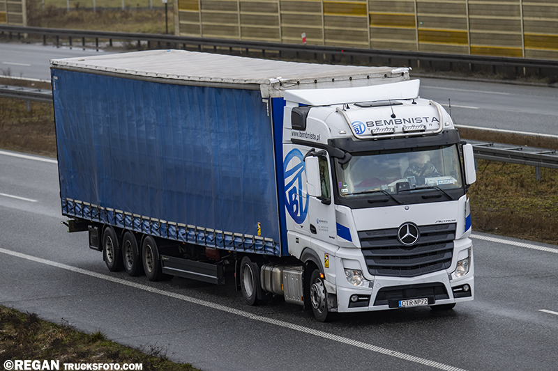 Mercedes-Benz Actros - Bembnista.jpg