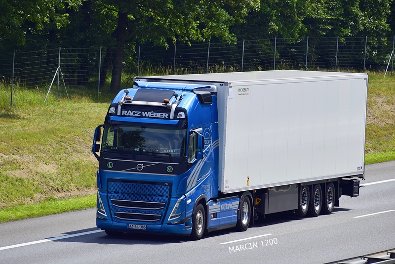 _DSC00011 (1124)-crop-Rácz-Wéber-VOLVO FH5.JPG