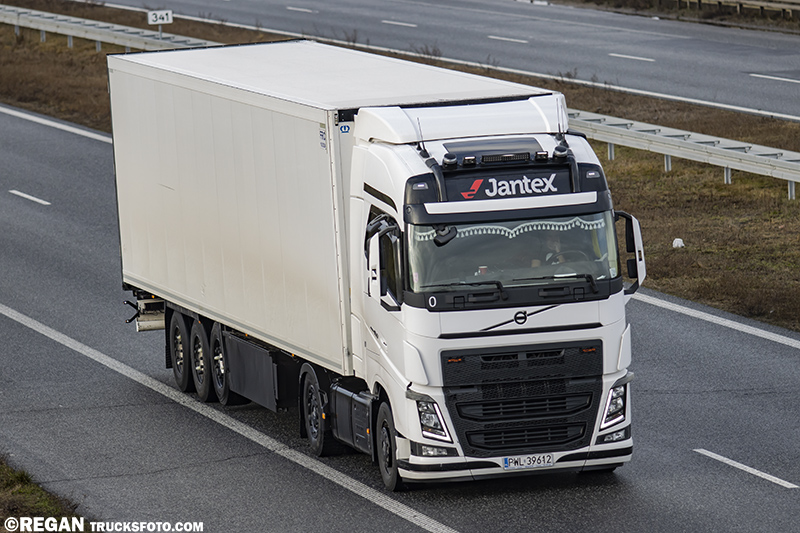 Volvo FH4 - Jantex.jpg