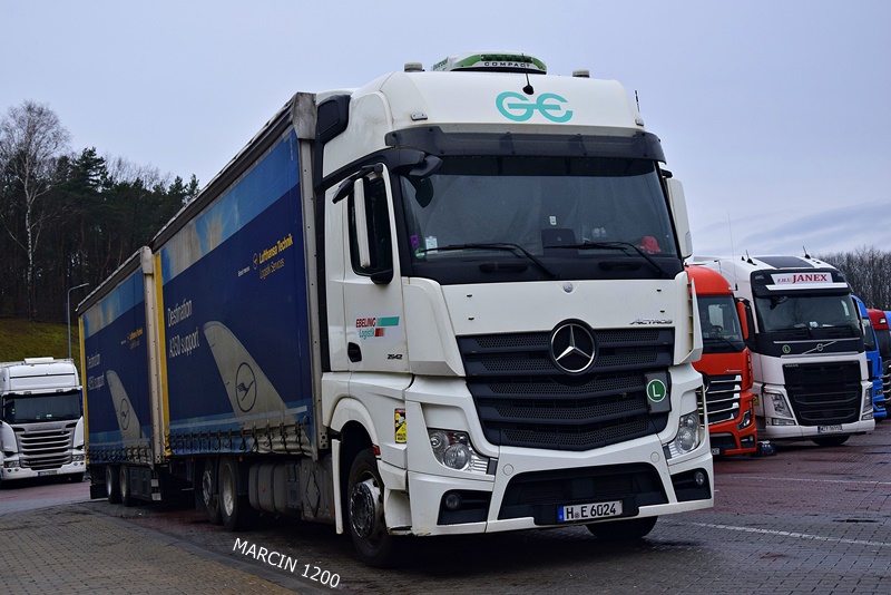 _DSC00011 (2808)-crop-EBELING-crop-Mercedes-Benz Actros MP4.JPG