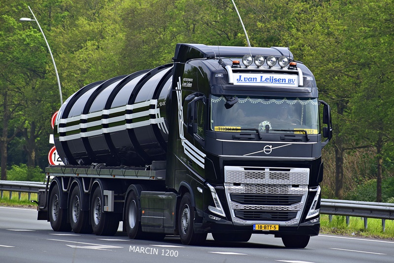 _DSC3090 J.VAN LEIJSEN BV-crop-VOLVO FHV.JPG