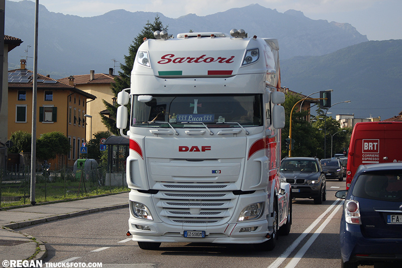 DAF XF - Sartori.jpg
