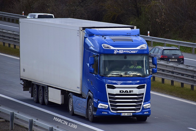 _DSC0691 HB FROST-crop-DAF XG.JPG