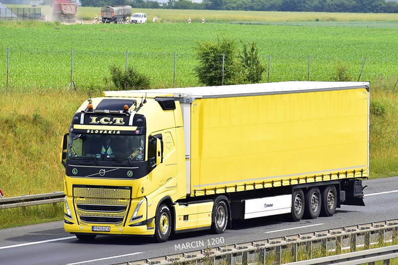 _DSC00011 (926)-crop-I.C.T.-VOLVO FH V.JPG